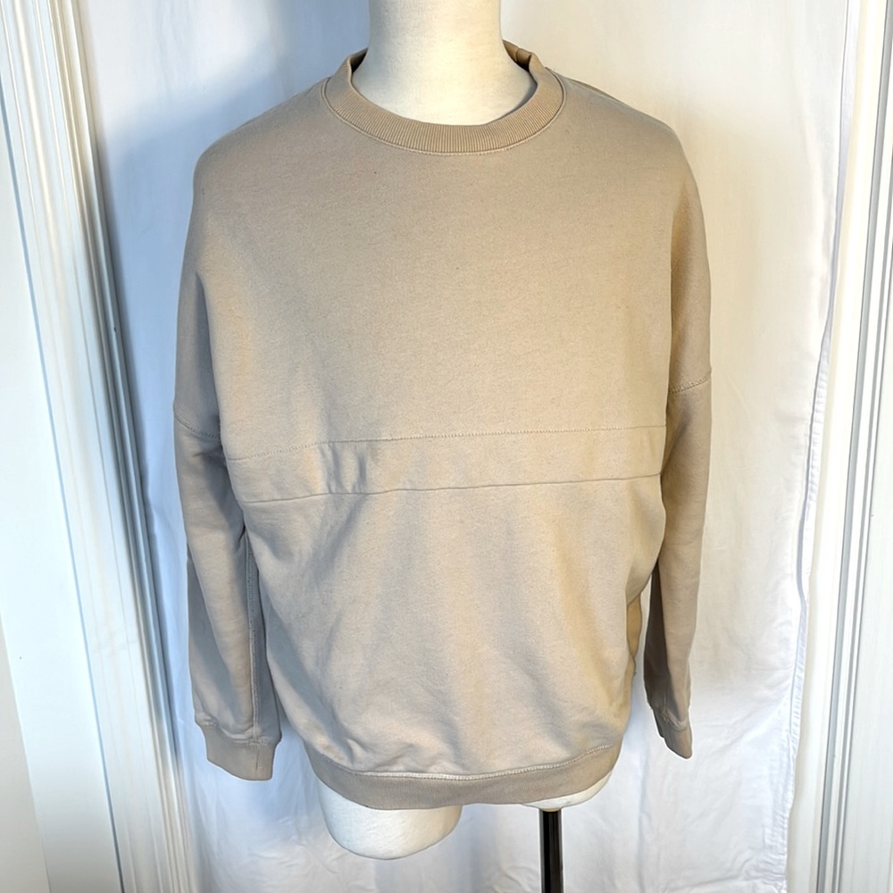 Oak & Fort Beige Drop Shoulder Sweatshirt in Size Small
